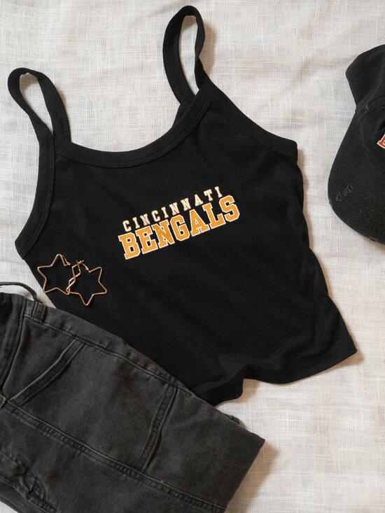 Tops - Cincinnati Football Women’s 
Crop Tank Top